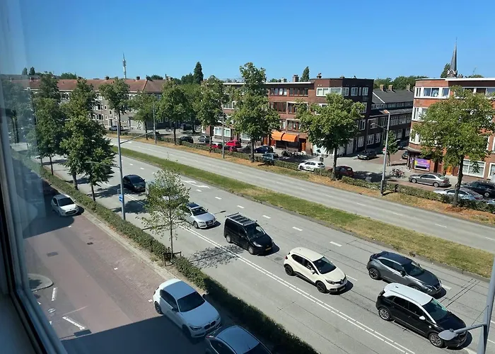 Sunny And Spacious Rotterdam