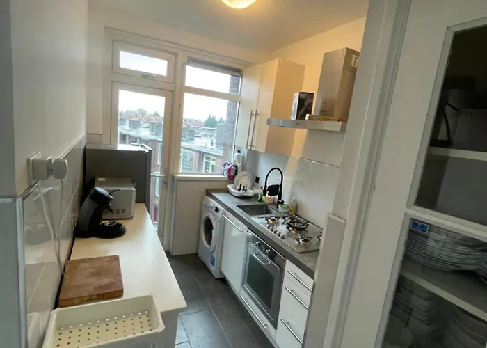 Daire Sunny And Spacious